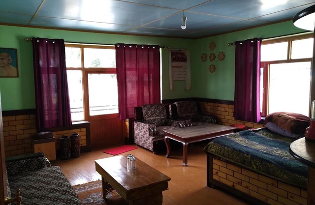 Ratnakara Homestay