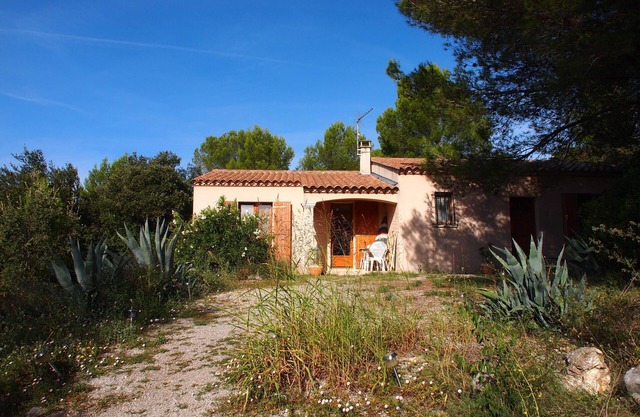Recent Villa With Beautiful Pool