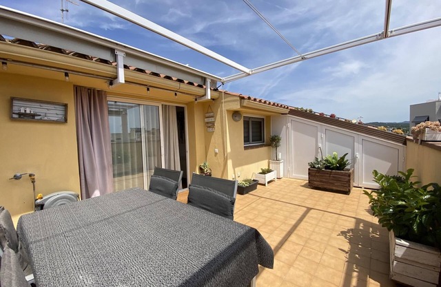 RECONNECTAR - Blanes Montserrat