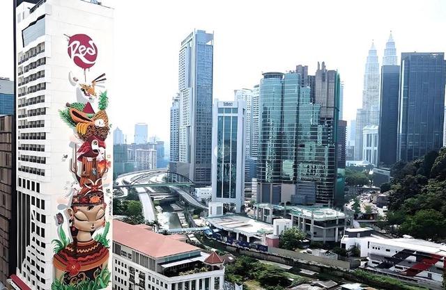RED KL @ REV