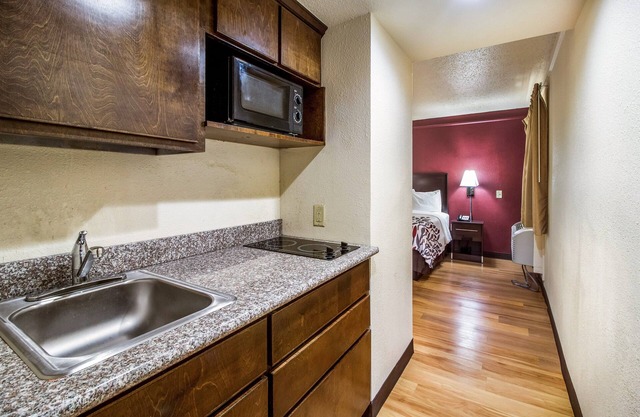 Red Roof Inn Houston East – I-10