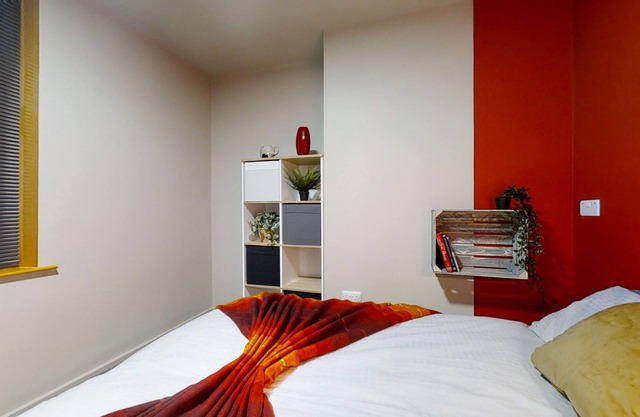 Red Room with city view