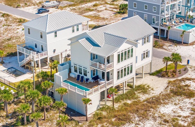 Reduced Summer Rates! Gulf Front with Private Pool!