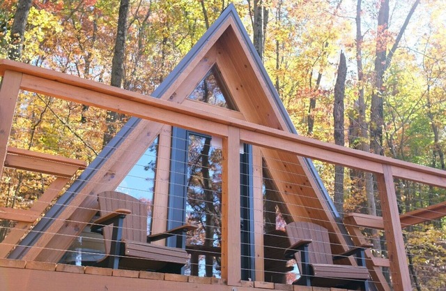 Redwood/Rustic Lakeview Cabin- 2 Person A-Frame
