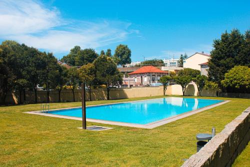 REFÚGIO LOURO gym - pool - tennis