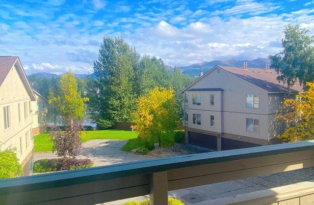 Reflection Lake in UMED District: a tranquil setting in midst of an active city