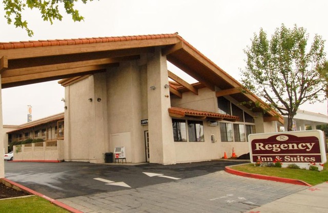 Regency Hotel - Moreno Valley
