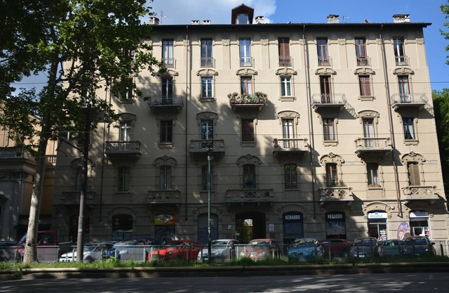 Regina 68 Cozy three-bedroom apartment in the center of Turin, suitable for families