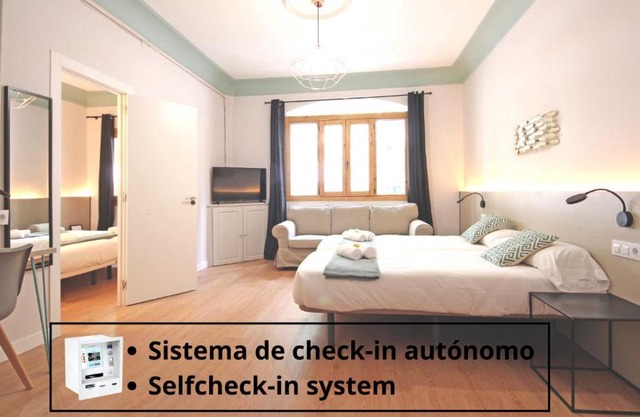 Regina Selfcheck-in Smart Rooms