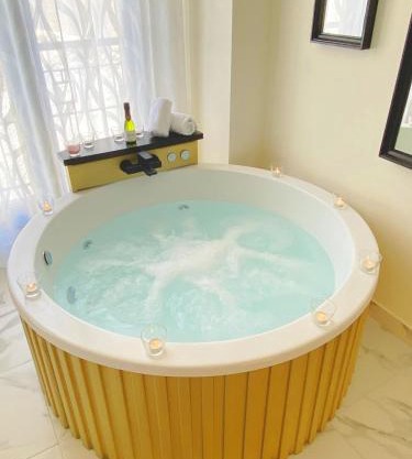 Reina Victoria La Plaza