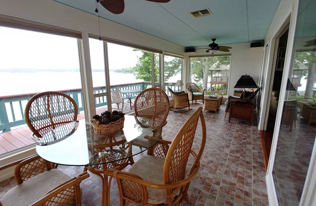 Relax and Reconnect at Heron's Nest