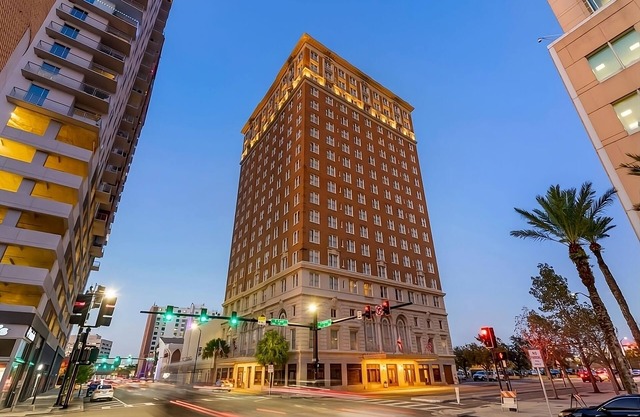 Relax and Unwind! Experience Downtown Tampa Luxury