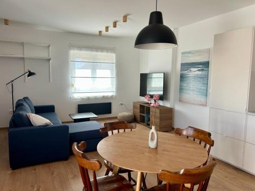 Relax & Enjoy - Marcana Apartments