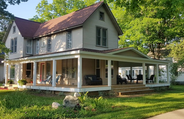 Relax in your home; yards from the Frankfort Beach and the downtown attractions.