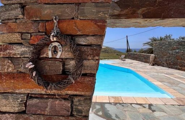 Relax & Joy Villa - 1' walk t to Koundouros beach