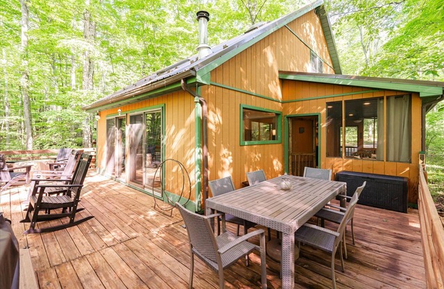 Relax + Recharge Secluded WV Cabin Stay Hot Tub Fire Pit