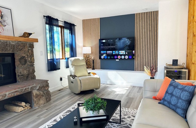 Relaxing 2-bedroom cozy suite in the lovely Pinery, Parker