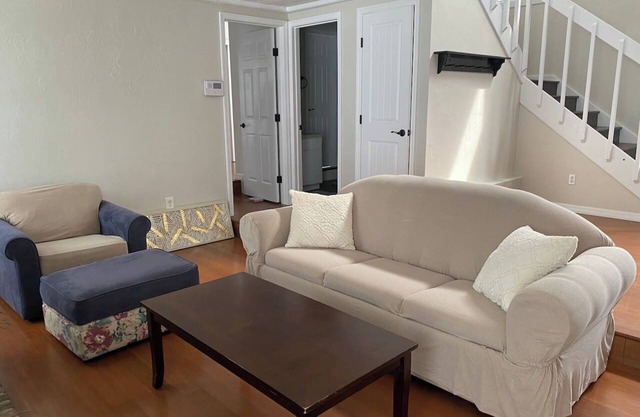 Relaxing 3 bed 2 bath Wifi by the Intercostal