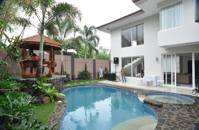 Relaxing Vacation Home Near BGC Taguig