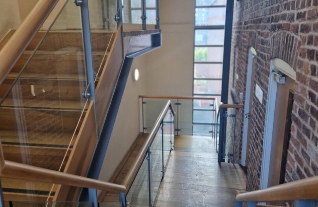 Remarkable 2-bed Apartment in Central Liverpool