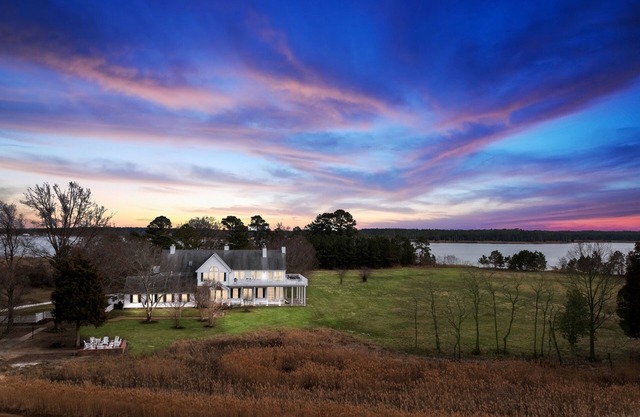 Remarkable waterfront property on 270 acres