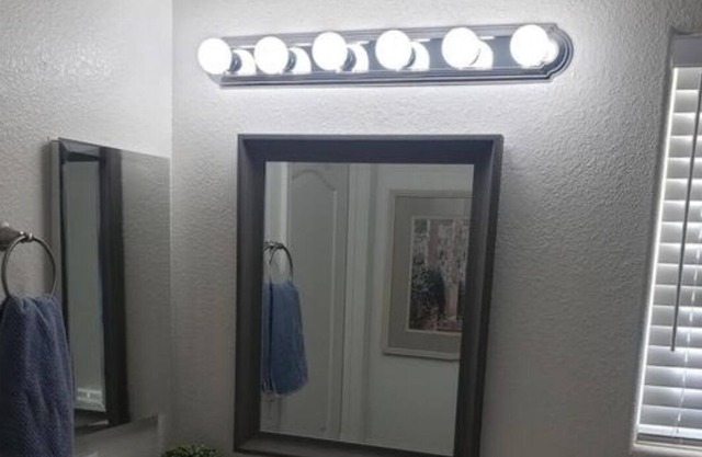 Remodeled in Springfield Adult Golf Community