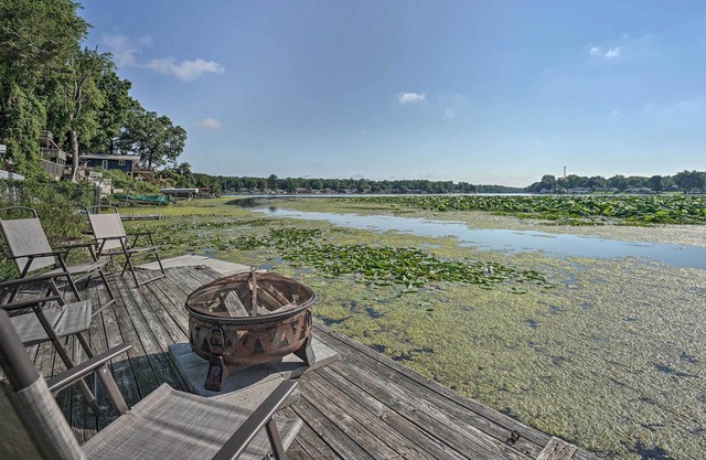 Remodeled Osceola Home w/ Fire Pit & Dock!