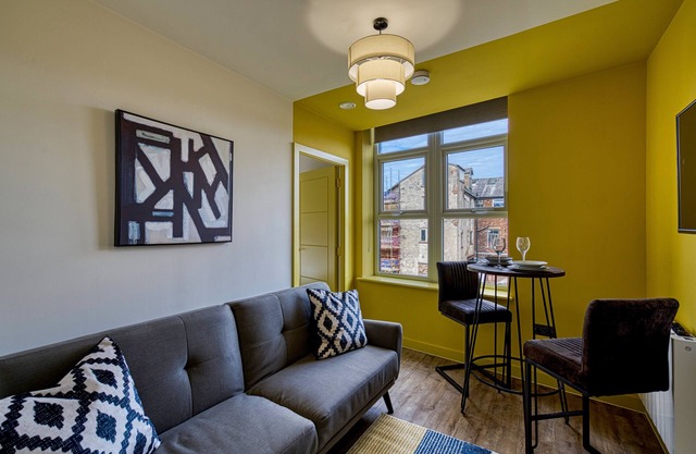 Renaissance 1: 1 Bedroom Apartment in Southport
