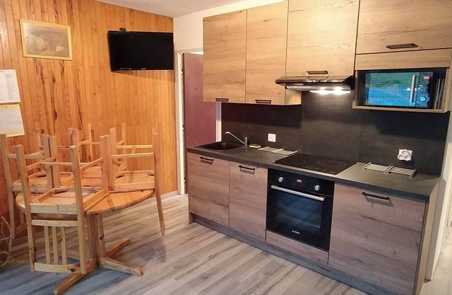 Renovated apartment 3 rooms 5/6 peoples 33m2 Foot of the slopes - La Toussuire