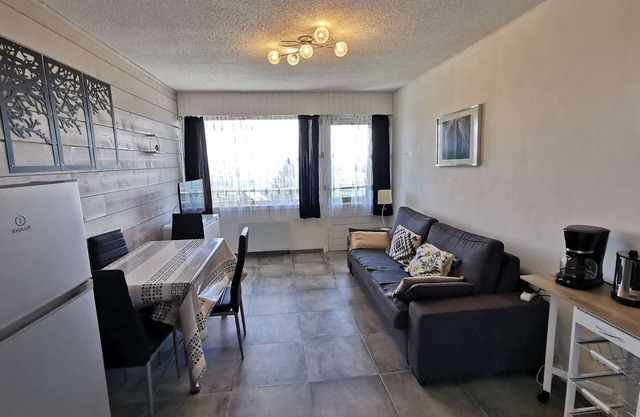 Renovated Studio - South Balcony - 6 Pers - Ski/Hike