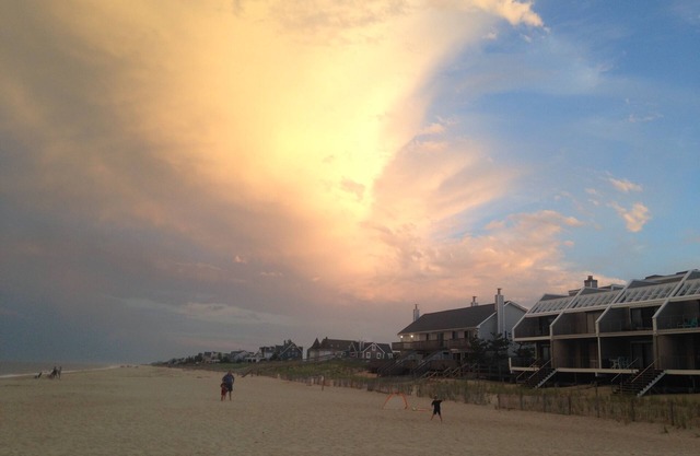 Renovated 2025! Bright & Airy Home, 50 Steps to Private Beach