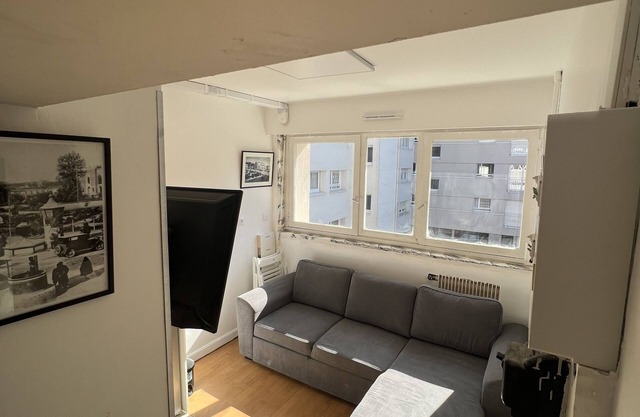 Renovated and Equipped Studio w Self Check in 24/7