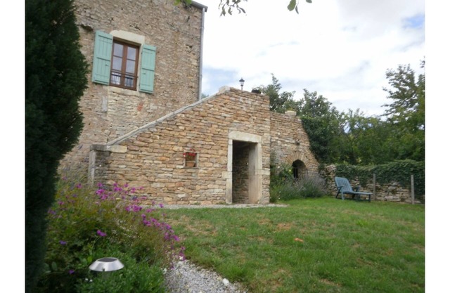 Renovated old house on wine estate