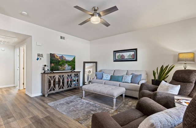 Renovated Peaceful Retreat Condo - J & Amy 992562