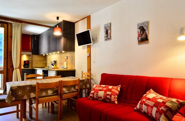 Renovated studio 4-5 pers. Montchavin, near slopes and shops, free parking