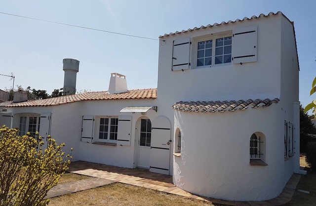 Rent House 11 People On Noirmoutier Island 800m From The Beach