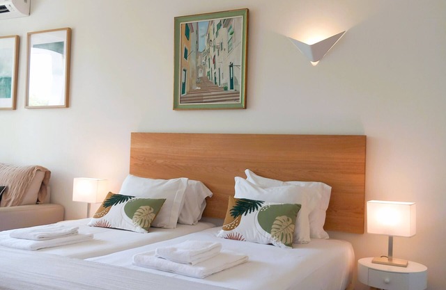 RENT4REST ESTORIL BEACHFRONT APARTMENTS - BALCONY STUDIO