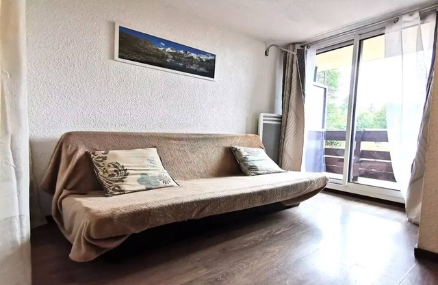 Residence Les Ecrins - ECRINS211 - APARTMENT 4 PERSONS, SECTOR 1700M WITH BALCONY