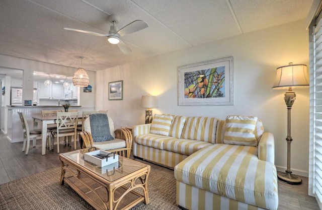 Resort Condo Steps to Beach Snowbirds Welcome!