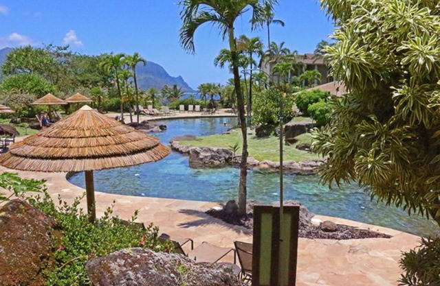 Resort hotel room with Bali Hai & ocean views, lanai, 2 pools & 8 tennis courts