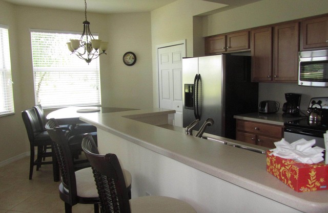 Resort style condo in Beautiful Heritage Bay