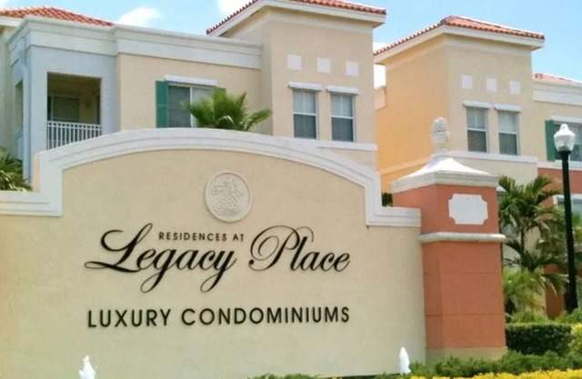 Resort-style living in the heart of Palm Beach Gardens
