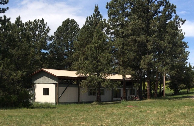 Restored Vintage Mobile Home on our small Private Ranch