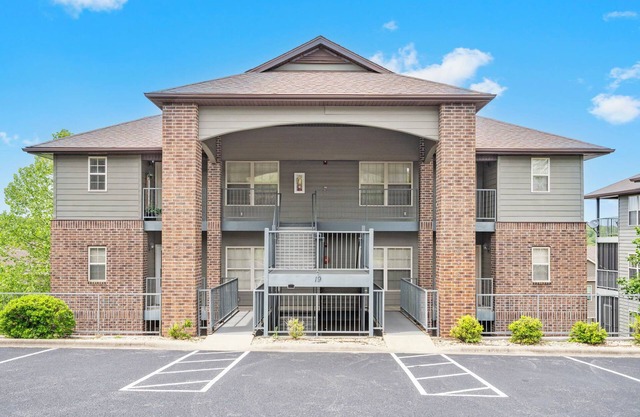 Retreat at Par Lane | Family friendly condo