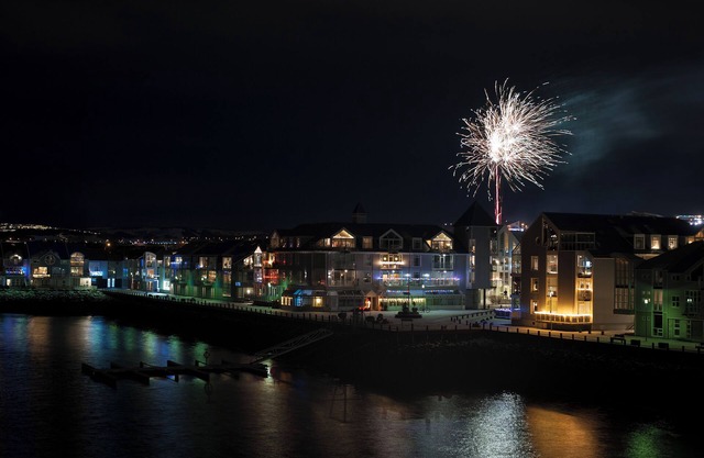 Reykjavik Seaside Apartment with Stunning Views