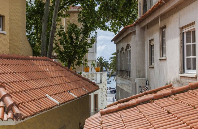 Ribeira Beach Apartment in Cascais