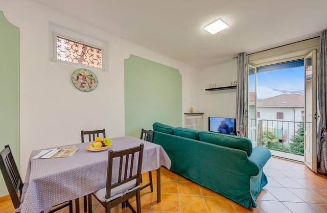 Riccardo House Stresa 1 min from Lake, Stresa, Italy