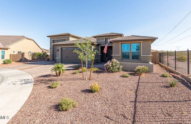 Richard’s Desert Home