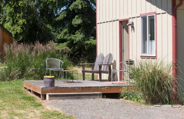 Riley`s Farmette - A Peaceful Countryside Retreat
