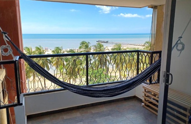 Riohacha III apartamento comodo y seguro perfectos para trabajar o vacacionar con balcón FRENTE AL MALECON